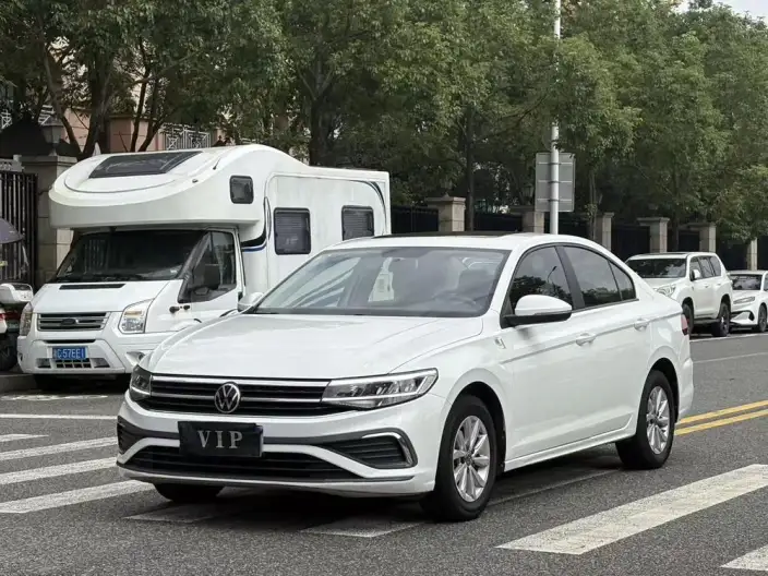 Volkswagen Bora 2023 Model 1.5L Automatic Smooth Ride Limited edition – фото 1