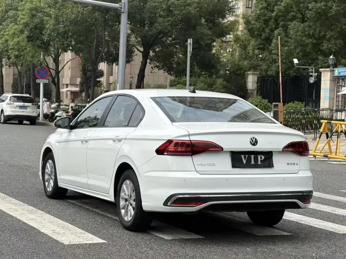 Volkswagen Bora 2023 Model 1.5L Automatic Smooth Ride Limited edition – фото 5