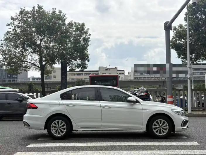 Volkswagen Bora 2023 Model 1.5L Automatic Smooth Ride Limited edition – фото 8