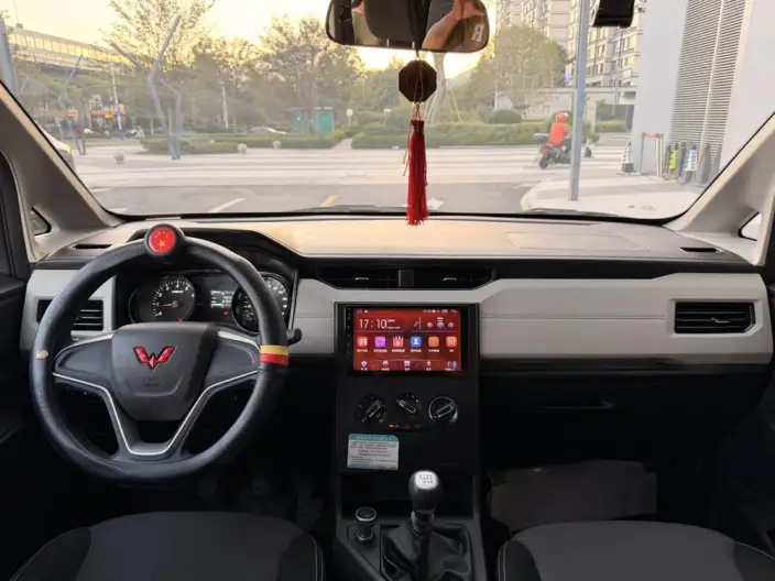 Wuling Zhcheng 2021 Model 1.5T Manual Comfort Model – фото 7