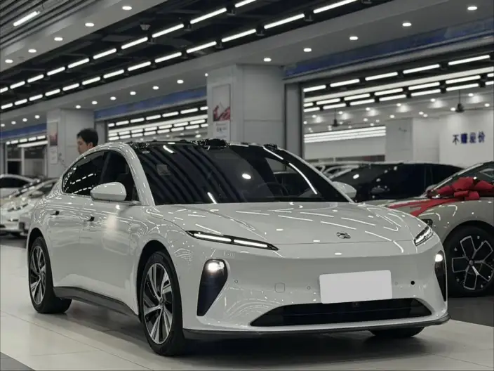 NIO ET5 2022 Model 75kWh – фото 3