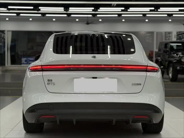 NIO ET5 2022 Model 75kWh – фото 6