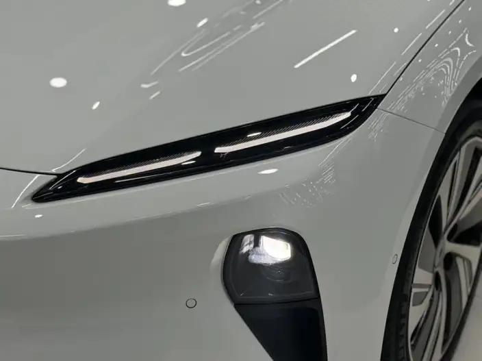NIO ET5 2022 Model 75kWh – фото 9