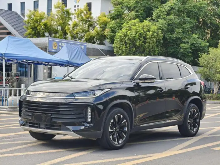 EXEED Lingyun 2023 Model Lynk 300T 2WD Star Enjoy Edition – фото 1