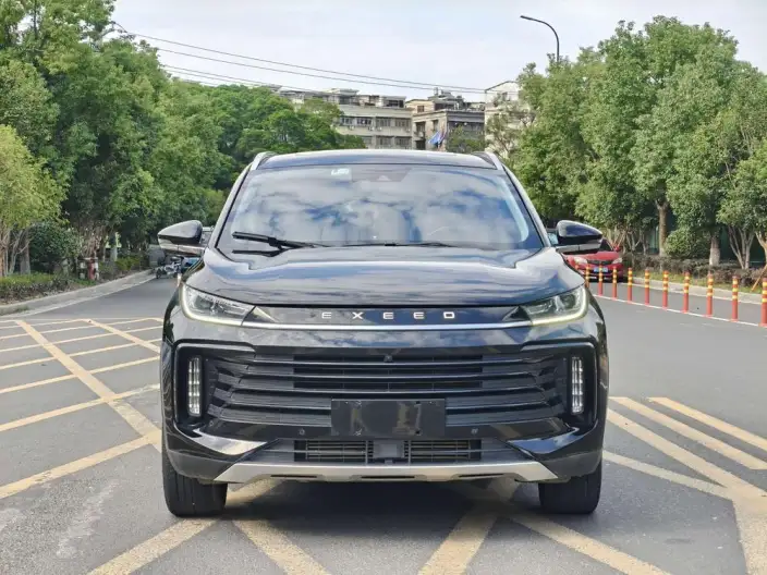 EXEED Lingyun 2023 Model Lynk 300T 2WD Star Enjoy Edition – фото 2