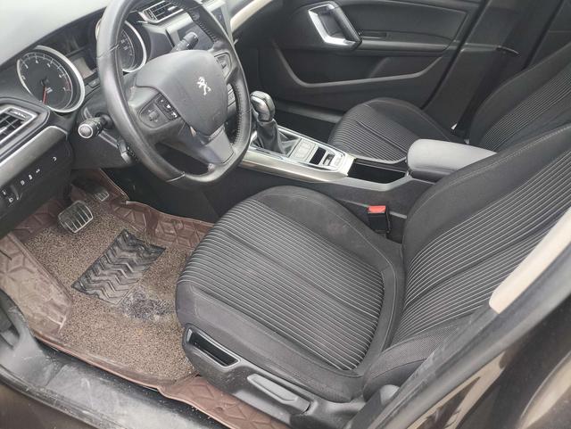 Peugeot 408 2014 1.8L Automatic Luxury – фото 4