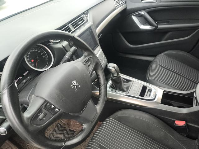 Peugeot 408 2014 1.8L Automatic Luxury – фото 5