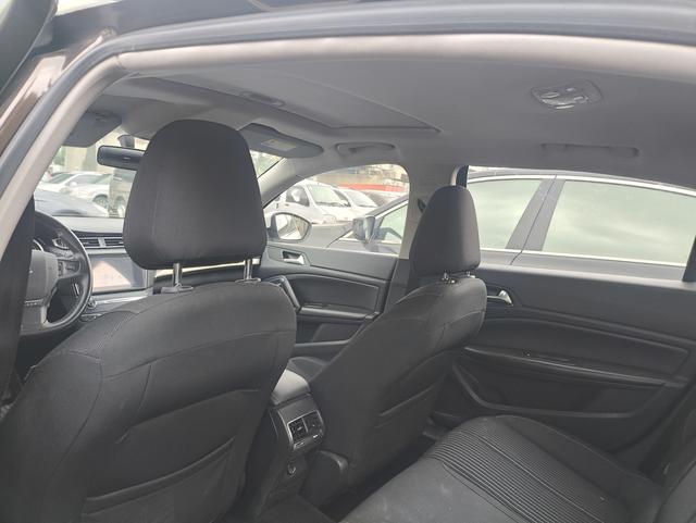 Peugeot 408 2014 1.8L Automatic Luxury – фото 12