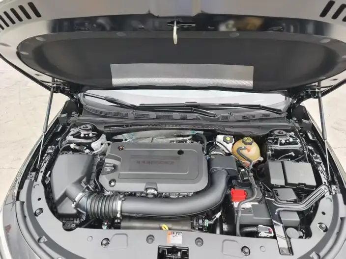 Buick LaCrosse 2023 Model 28T Automatic Yue Zun Edition – фото 6