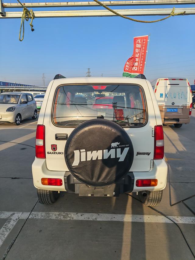 Jimny import 2016 модификация 1.3L автоматическое 4WD 4 seat параллельный импорт Imported – фото 4