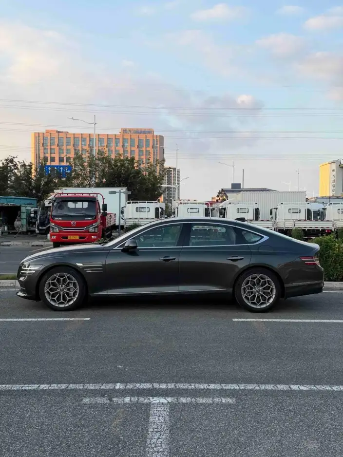 Genesis G80 2023 Model 2.5T 4WD Ultimate Edition
