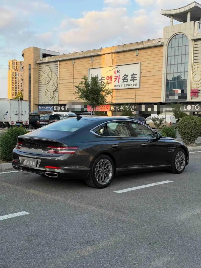 Genesis G80 2023 Model 2.5T 4WD Ultimate Edition – фото 7
