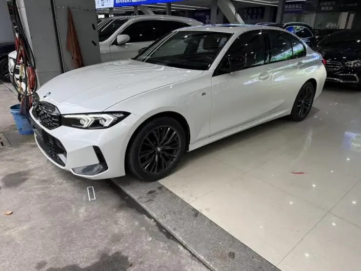 BMW 3 Series 2023 Model 325i M Sports Night Set – фото 1
