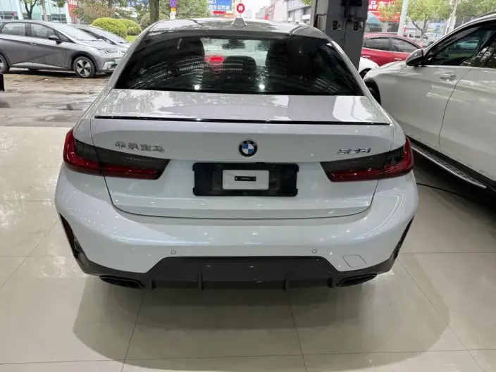 BMW 3 Series 2023 Model 325i M Sports Night Set – фото 4