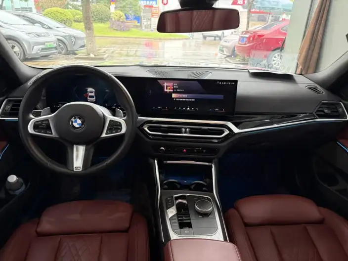 BMW 3 Series 2023 Model 325i M Sports Night Set – фото 8