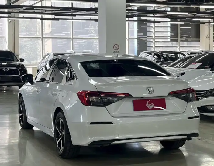 Honda Civic 2023 Model 240TURBO CVT Momentum Edition – фото 4