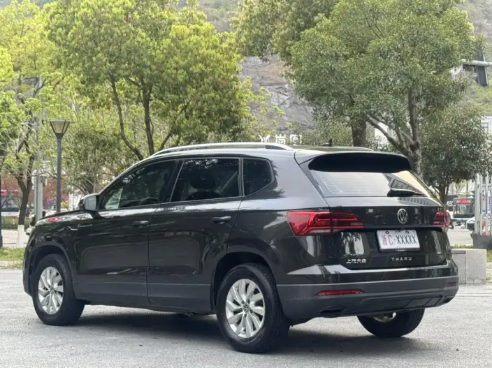 Volkswagen Tharu 2022 Model 280TSI 2WD Fashion edition – фото 4