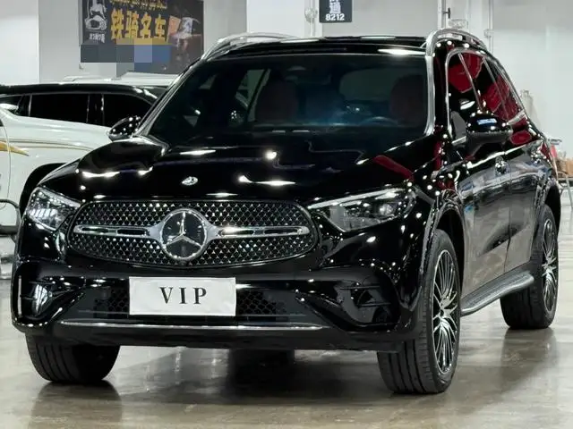 Mercedes-Benz GLC 2024 Model GLC 300 L 4MATIC Luxury Model 7 seat – фото 1