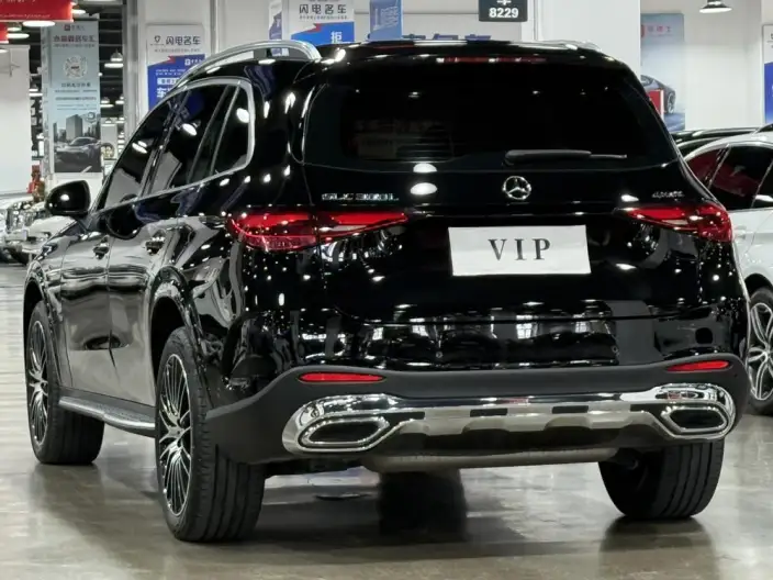Mercedes-Benz GLC 2024 Model GLC 300 L 4MATIC Luxury Model 7 seat – фото 3