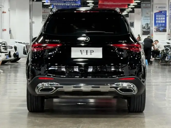 Mercedes-Benz GLC 2024 Model GLC 300 L 4MATIC Luxury Model 7 seat – фото 4