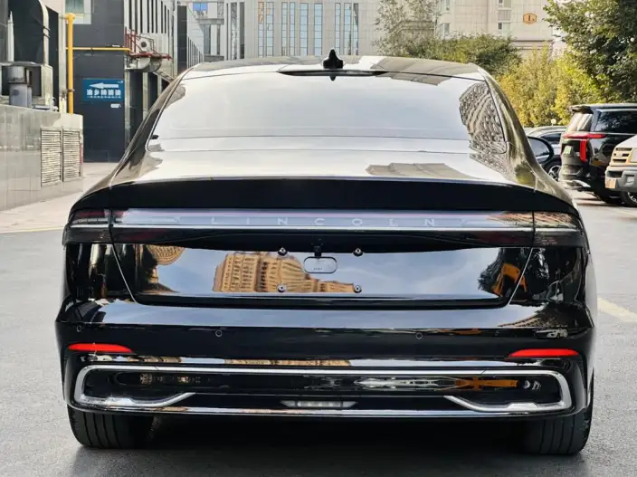 Lincoln Z 2022 Model i Xiang Exclusive Edition – фото 6