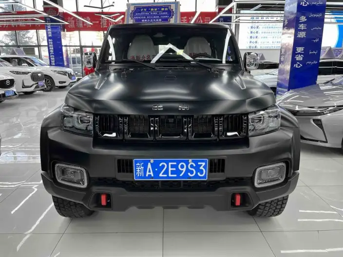 BAIC BJ40 2023 Model 2.0D Automatic 4WD Blade Hero Edition Warrior Model – фото 6