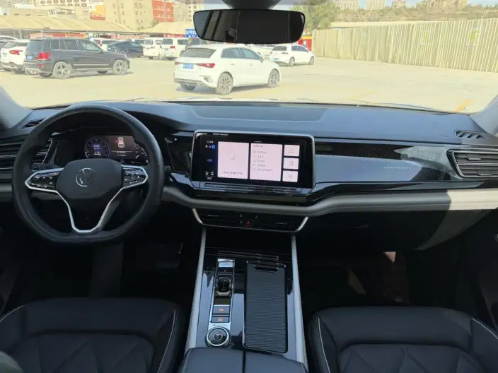 Volkswagen Teramont 2023 Model 530 V6 4WD Respect Deluxe Edition – фото 7