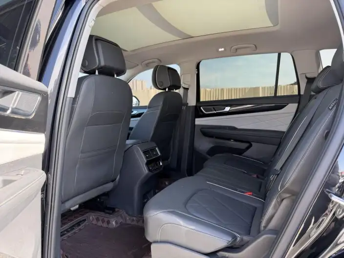 Volkswagen Teramont 2023 Model 530 V6 4WD Respect Deluxe Edition – фото 9