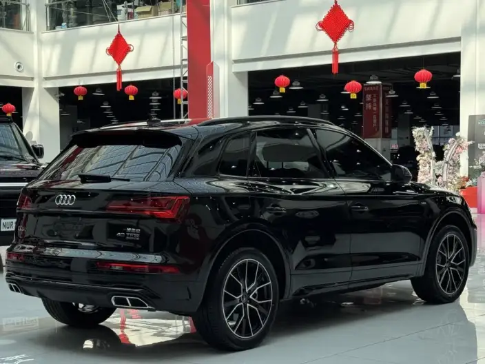 Audi Q5L 2026 Model quattro 45th Anniversary Collector Edition Edition 40TFSI Luxury Dynamic Model – фото 7