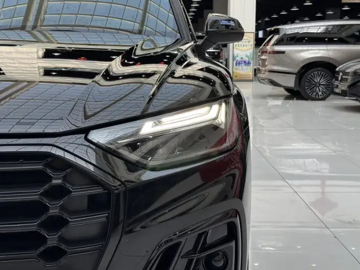 Audi Q5L 2026 Model quattro 45th Anniversary Collector Edition Edition 40TFSI Luxury Dynamic Model – фото 10