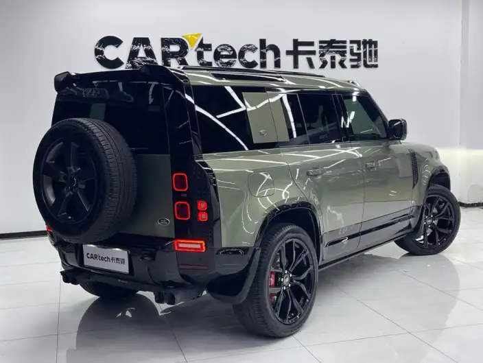 Land Rover Defender 2022 Model 110 P400 X-Dynamic HSE – фото 4