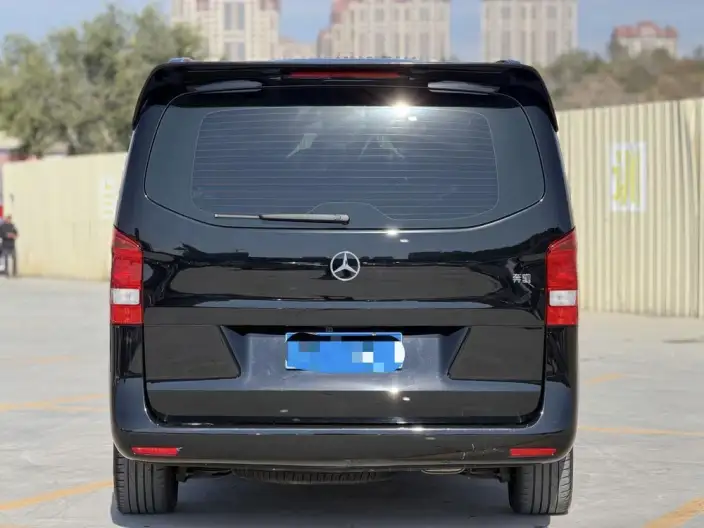 Viano 2023 Model 2.0T Elite Edition 7 seat – фото 5