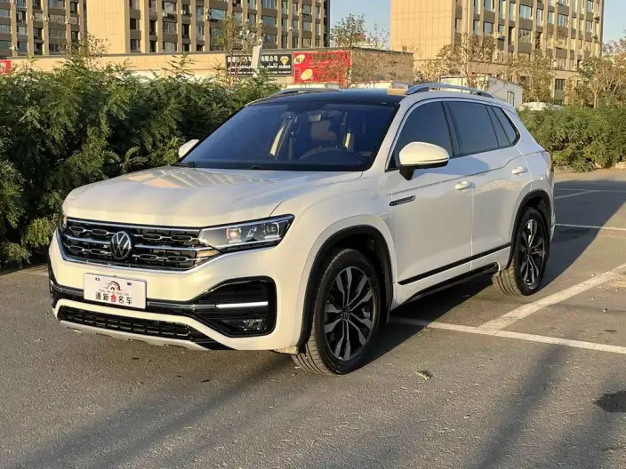 Volkswagen Tayron 2022 Model 330TSI 2WD Luxury Zhilian Edition – фото 1