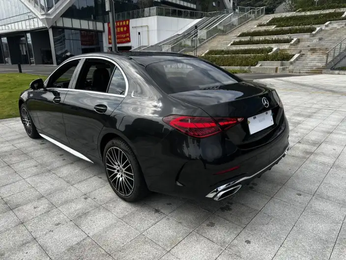 Mercedes-Benz C-Class 2023 Model C 260 L – фото 5
