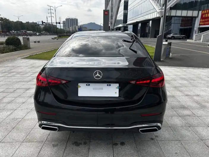 Mercedes-Benz C-Class 2023 Model C 260 L – фото 6