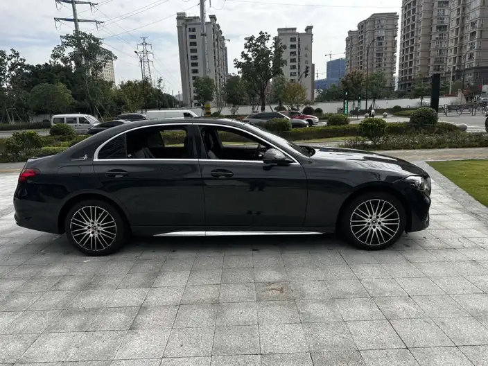 Mercedes-Benz C-Class 2023 Model C 260 L – фото 8