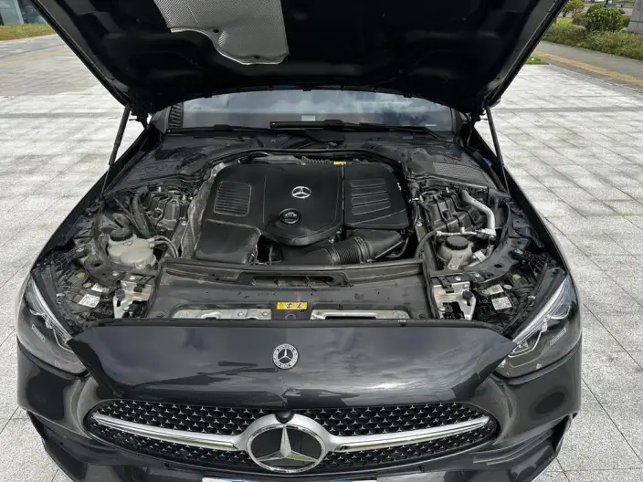 Mercedes-Benz C-Class 2023 Model C 260 L – фото 9