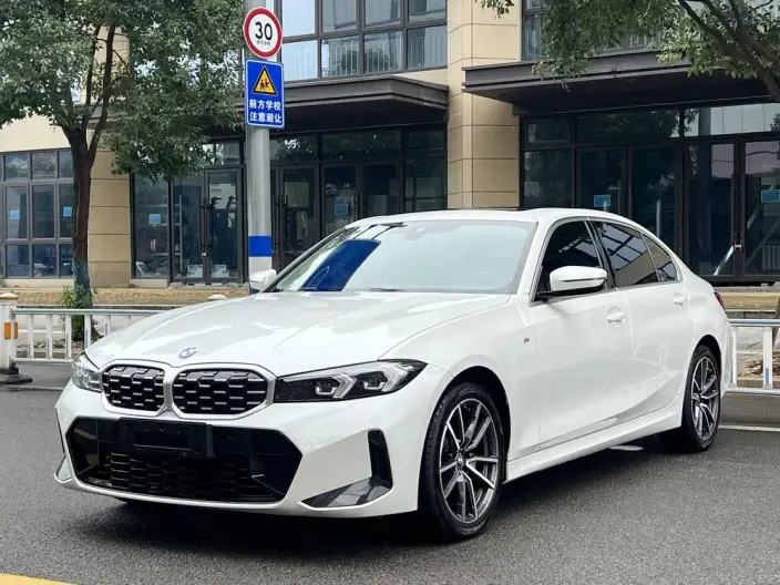 BMW 3 Series 2023 Model 325Li M Sports Set – фото 1