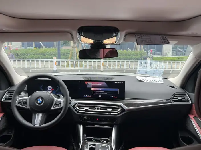 BMW 3 Series 2023 Model 325Li M Sports Set – фото 9