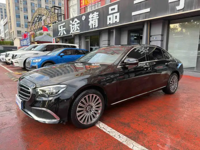 Mercedes-Benz E-Class 2023 Model Facelift E 260 L sedan – фото 1