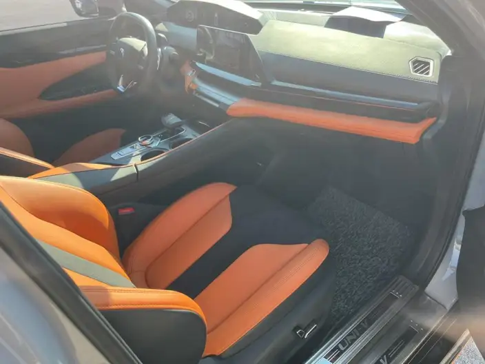 Changan UNI-V 2023 Model 1.5T Sports Edition – фото 9