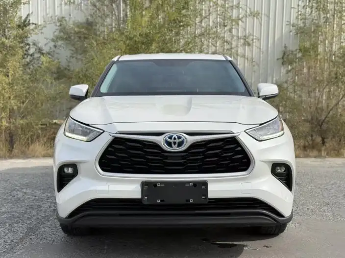 Toyota Highlander 2022 Model Hybrid 2.5L 2WD Elite Edition 5 seat – фото 2