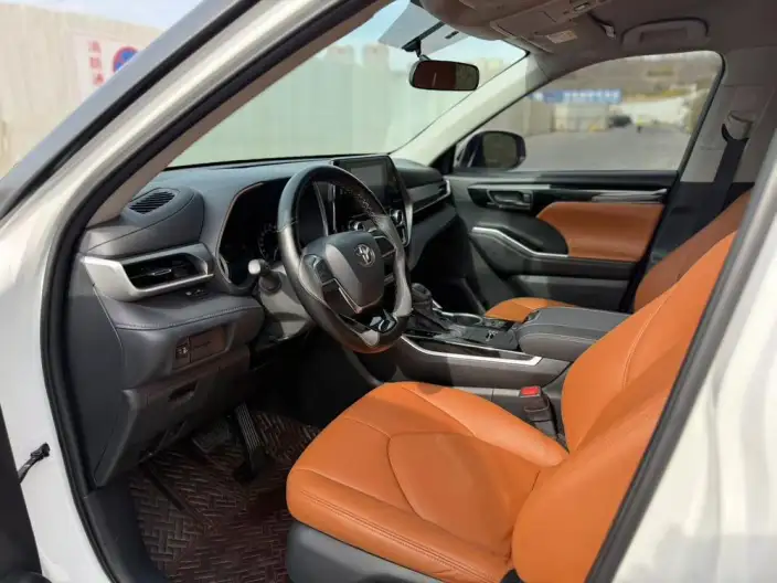 Toyota Highlander 2022 Model Hybrid 2.5L 2WD Elite Edition 5 seat – фото 9