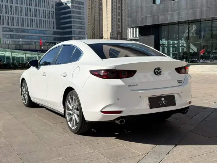 Mazda3 Axela 2021 Model 2.0L Automatic Zhi Shine Edition – фото 4