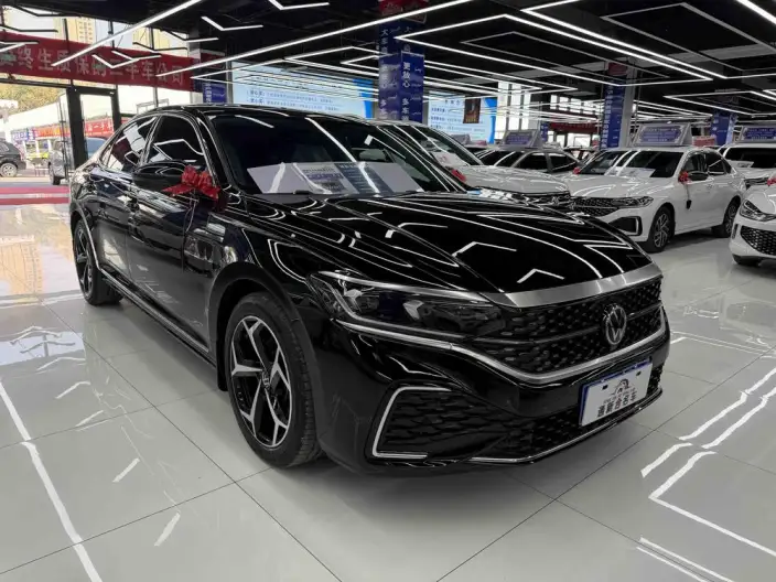 Volkswagen Passat 2024 Model 380TSI Starry sky Elite Edition – фото 7
