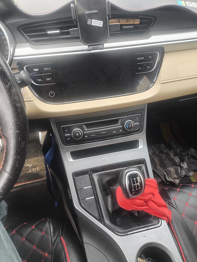 Geely Emgrand 2018 1.5L Manual Fashion – фото 9