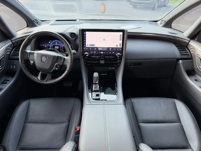 Vellfire 2023 Model Toyota Crown 2.5L Intelligent Hybrid 4WD Supreme Executive Edition – фото 7