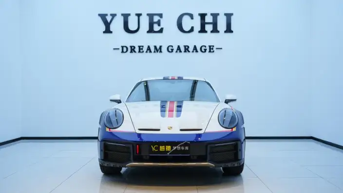 PORSCHE 911 2023 Model Dakar 3.0T