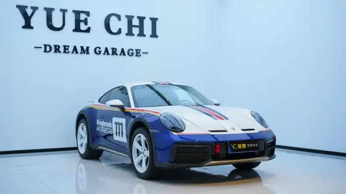PORSCHE 911 2023 Model Dakar 3.0T