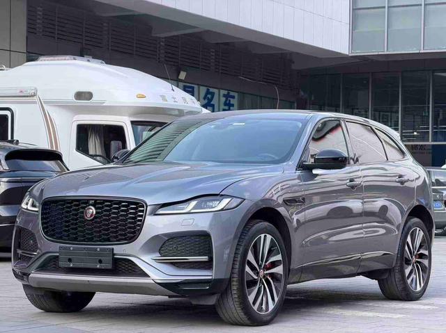 Jaguar F-PACE 2022 P250 R-Dynamic Black – фото 1